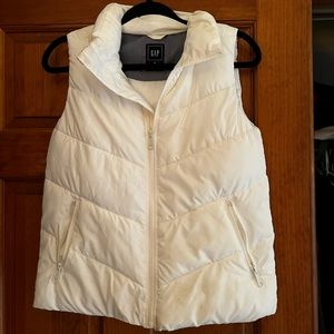 White Gap vest